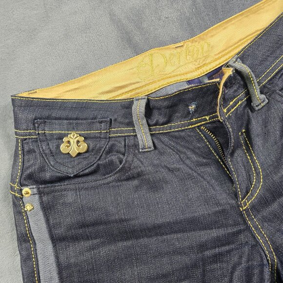Dereon Jeans Womens 5/6 Dark Wash Skinny Snap Leg Gold Embroidered Logo - Picture 8 of 16